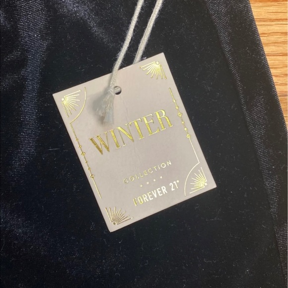 SOLD! Forever21 Suede mini skirt with split - Picture 3 of 7